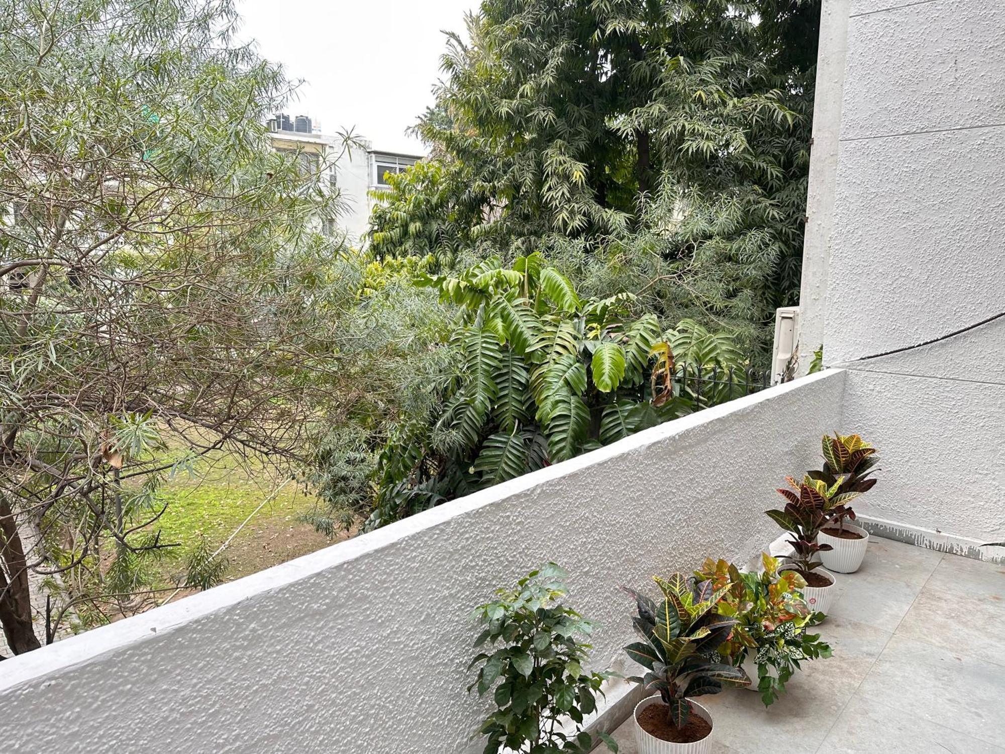 Grove Residency Hauz Khas New Delhi Couple Friendly Hotel Ngoại thất bức ảnh