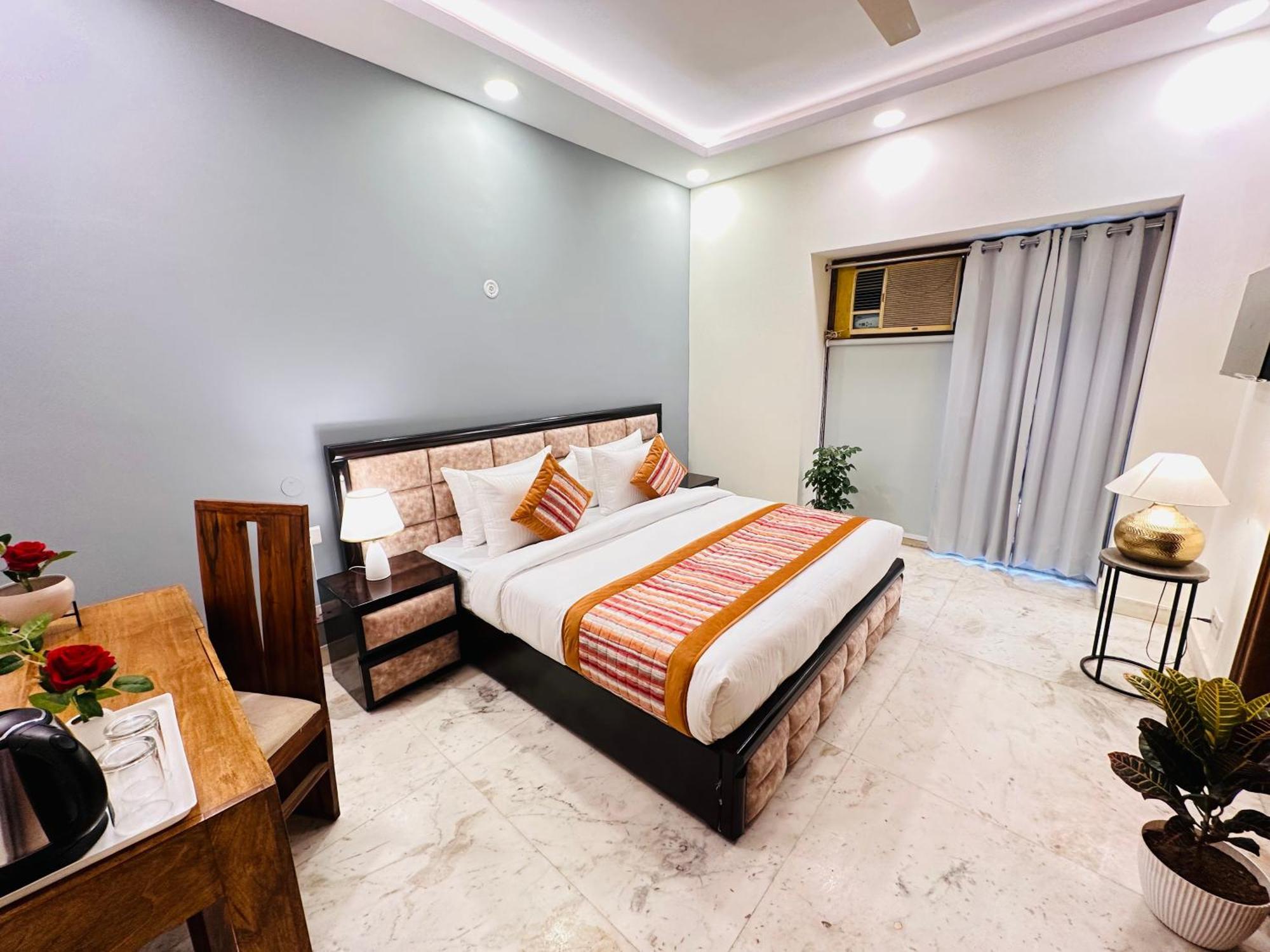 Grove Residency Hauz Khas New Delhi Couple Friendly Hotel Ngoại thất bức ảnh