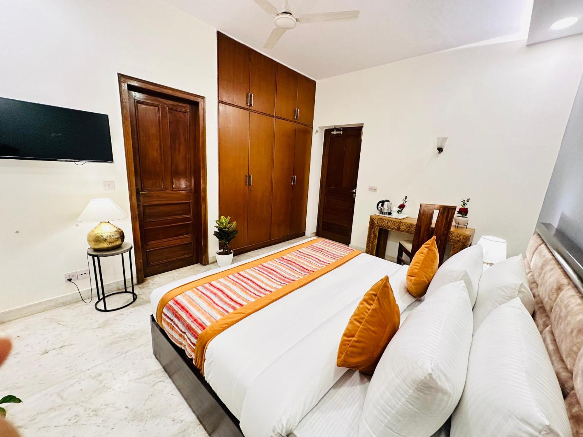 Grove Residency Hauz Khas New Delhi Couple Friendly Hotel Ngoại thất bức ảnh