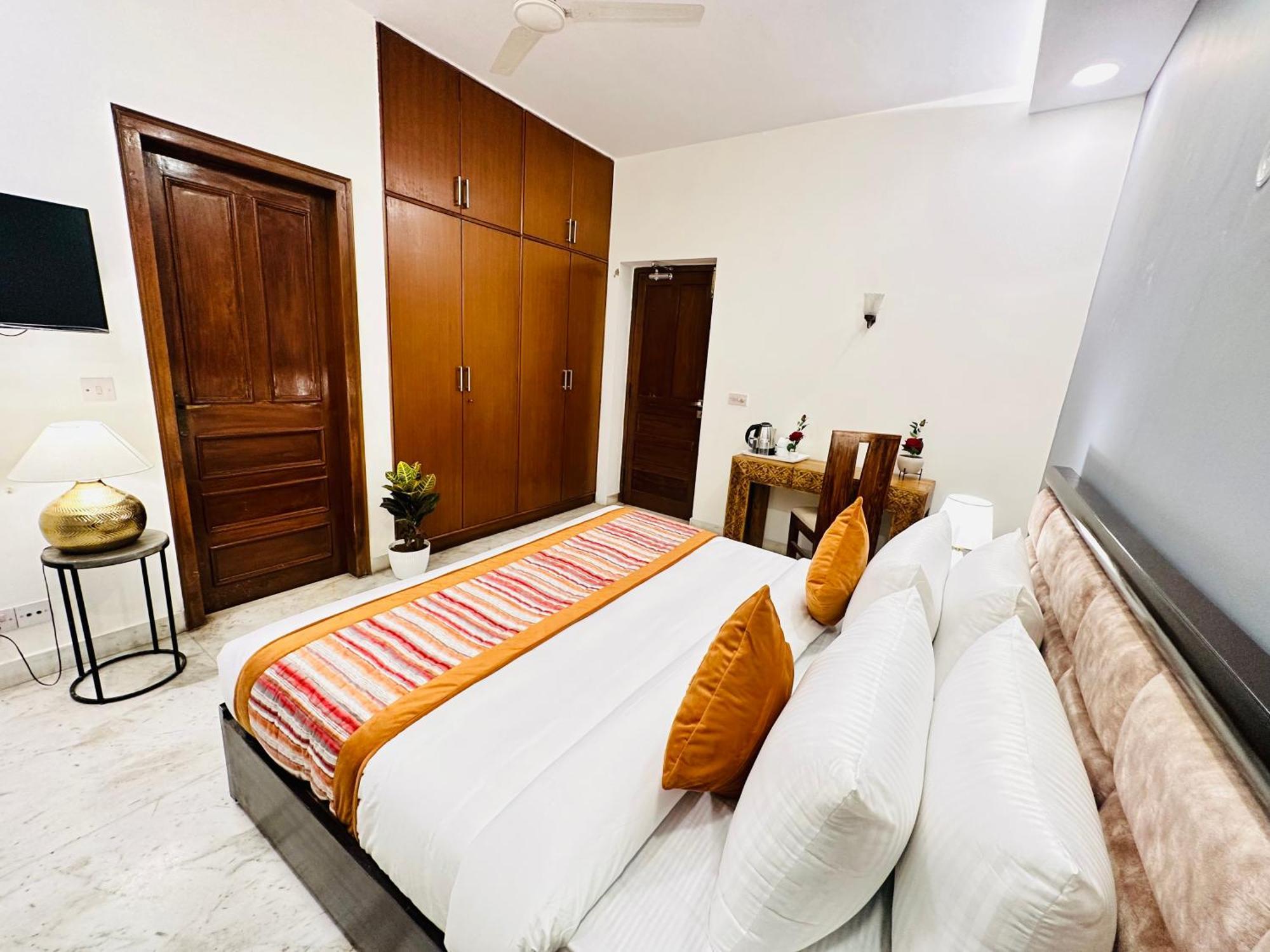 Grove Residency Hauz Khas New Delhi Couple Friendly Hotel Ngoại thất bức ảnh